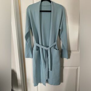 Aritzia ty cardigan